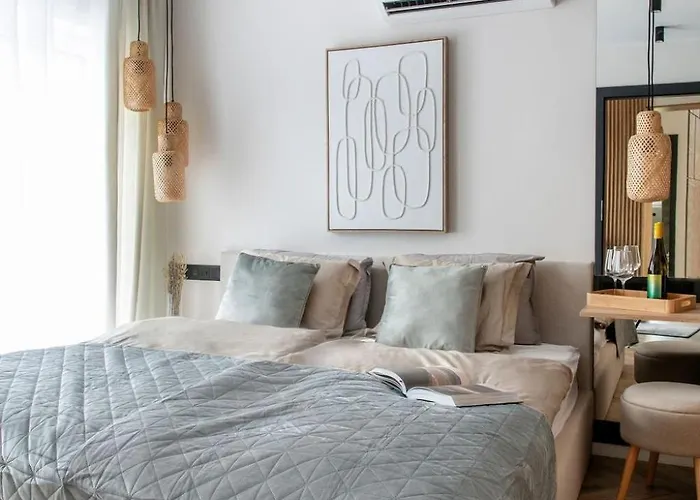 Estelle - Pool, Jacuzzi, Sauna - Balaton Balatonkenese